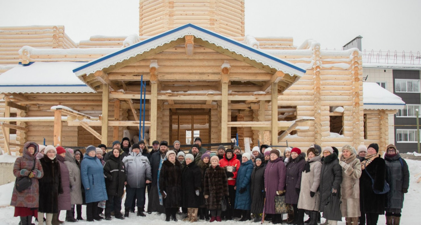 Будущий православный храм в поселке Ярега обрел свод