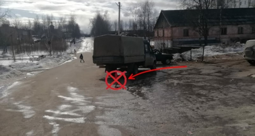 Под Сосногорском пенсионерка пострадала под колесами грузовика