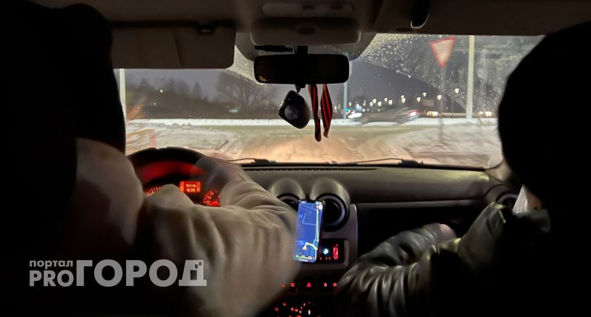 Мужчина за 28 тысяч рублей забронировал поездку в Ухту на машине