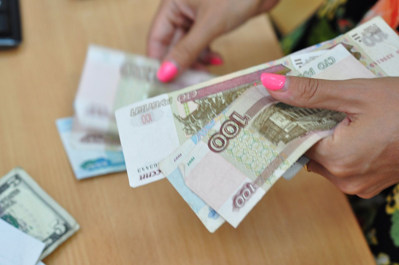 В Коми за полгода долги по зарплате достигли 50 миллионов рублей