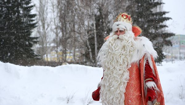 Жители Коми в панике: "По улицам ходит Дед Мороз, который раздает отраву детям"