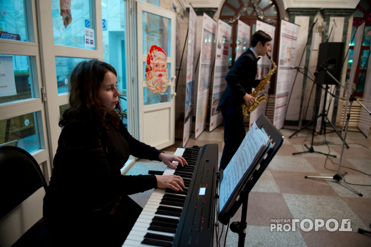 В ухтинскую музыкальную школу поступила партия новых инструментов