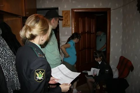 Жителю Коми простили 140-тысячную задолженность за электричество