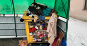 В Ухте вещи, которые граждане приносят в службу помощи людям выбрасывают как мусор